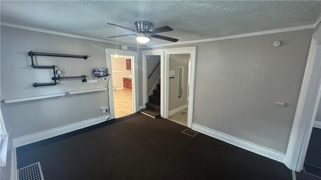 Foto del edificio - 57 Ferncliffe Dr