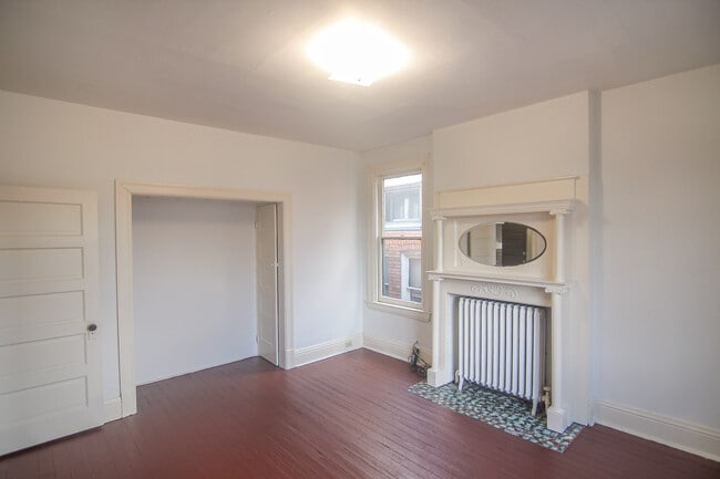 Building Photo - 299 West St