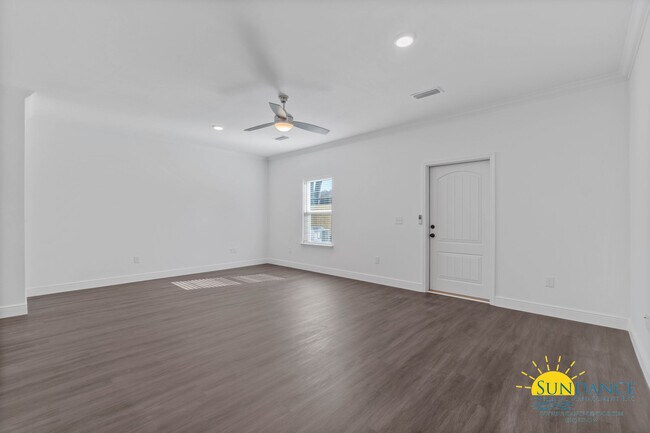 Foto del edificio - 531 Hill Ln