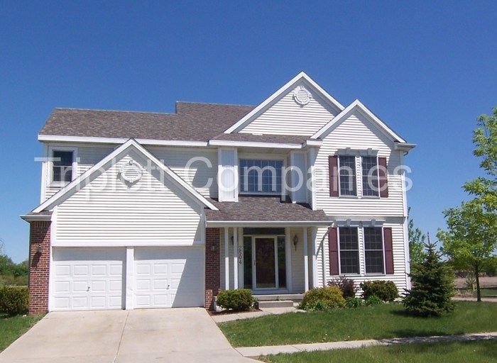 Primary Photo - 2504 Somerset Dr