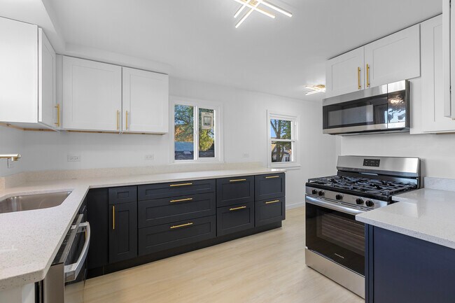 Foto del edificio - 1335 Marengo Ave