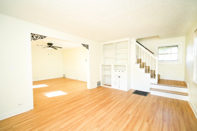 Building Photo - 1525 D St