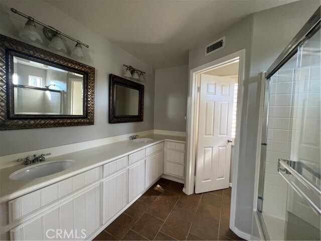 Foto del edificio - 186 Cherrybrook Ln