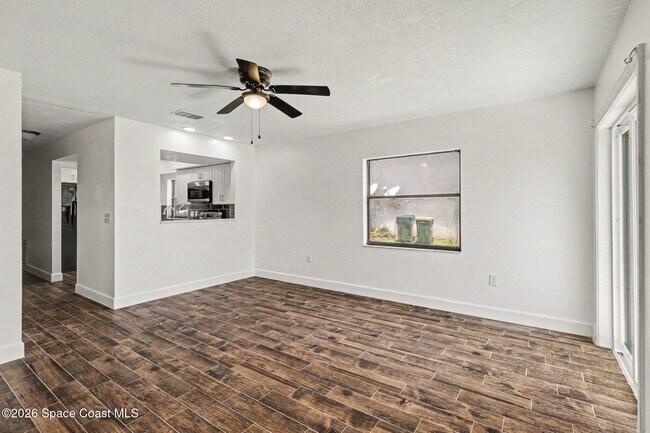 Foto del edificio - 2177 Stewart Rd