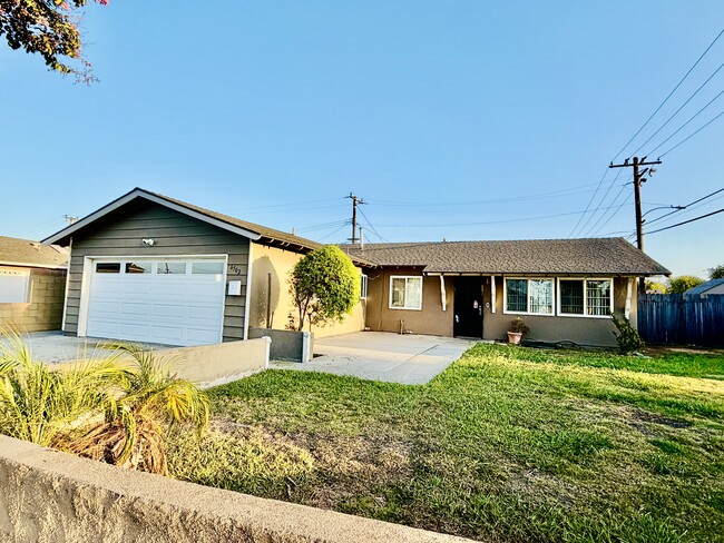 Building Photo - 6502 Edgemont Dr