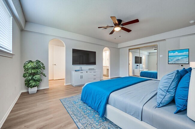 Foto del edificio - 1710 Green Oaks Dr