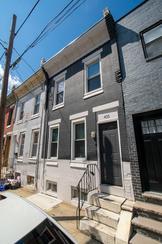 Foto principal - 435 Mercy St