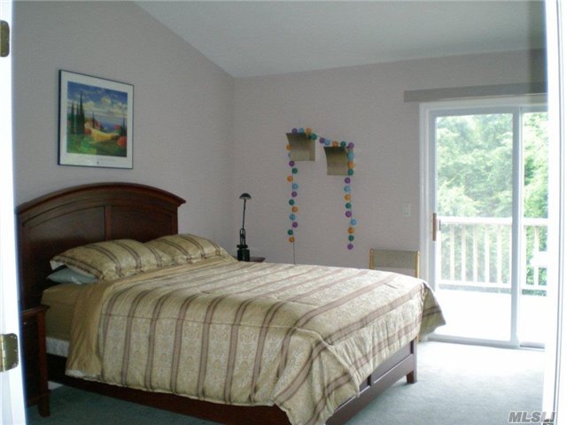 Building Photo - 2502 Willow Pond Dr