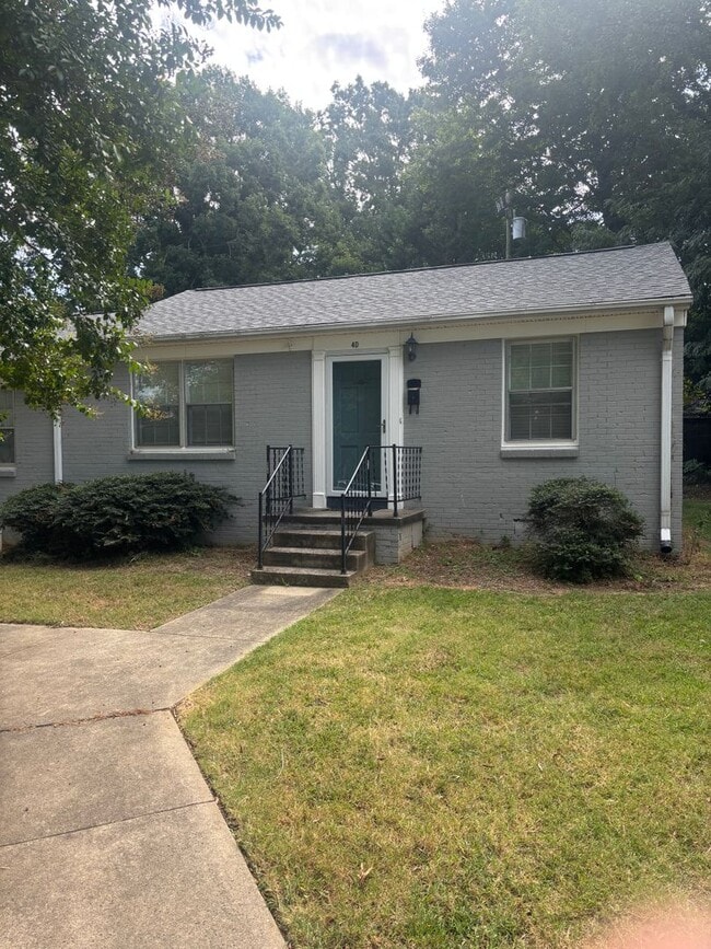 Building Photo - 1500 Brent Ct