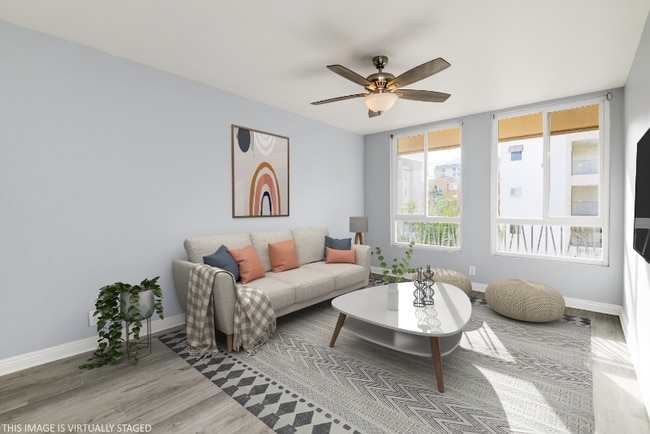 Building Photo - 5540 Lindo Paseo