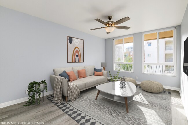 Building Photo - 5540 Lindo Paseo