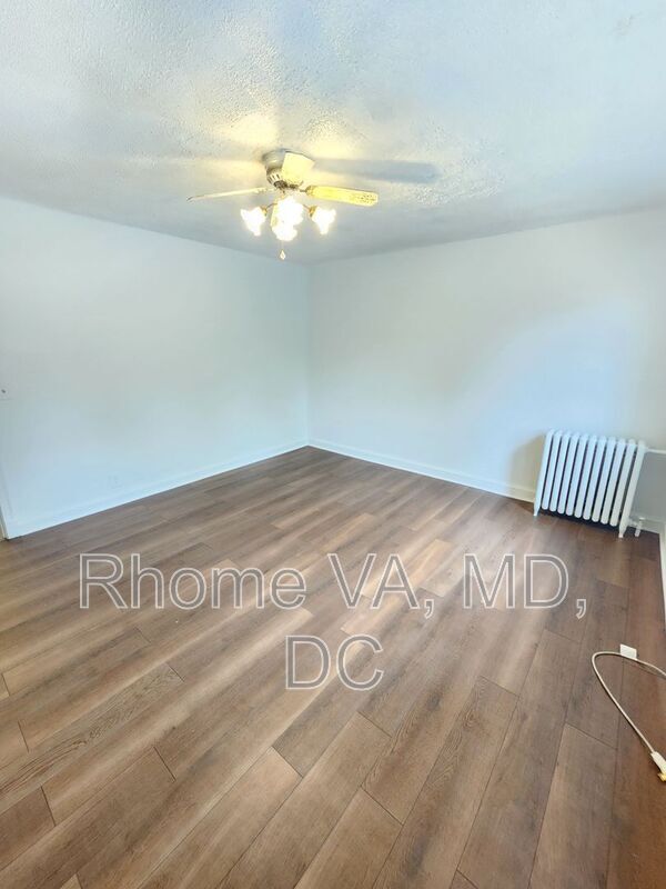 Photo - 515 Franklin St NE Apartment