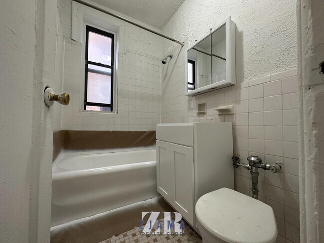 Foto del edificio - 160 Fenimore St
