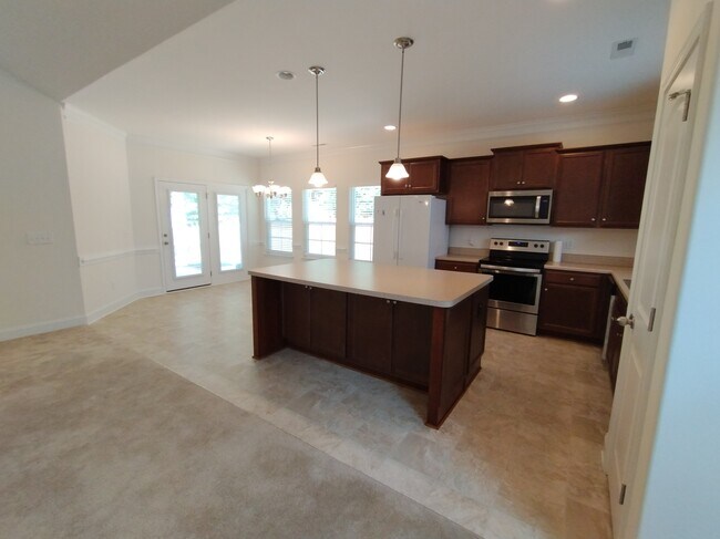 Building Photo - 5628 Marblehead Dr