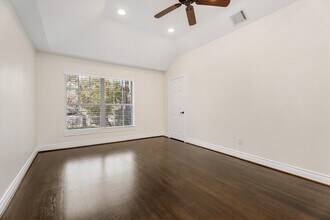 Building Photo - 14102 Champions Hamlet Ct