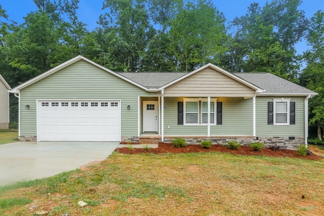 Building Photo - 8264 Historic Hill Dr