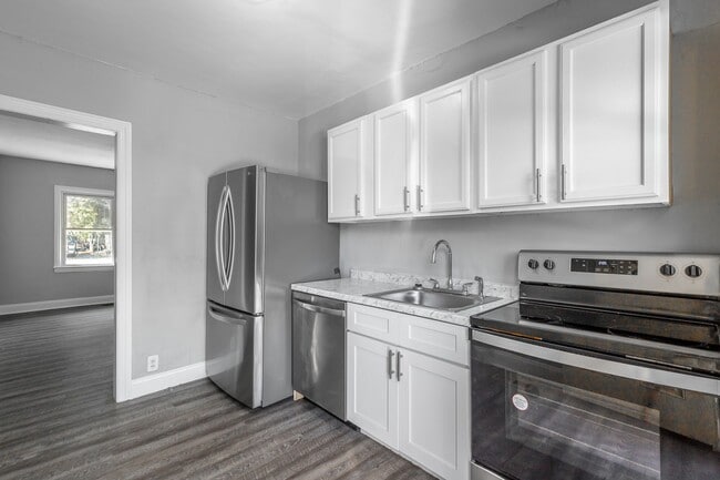 5109-5111 Sunbeam Ave - 5109-5111 Sunbeam Ave Apartment