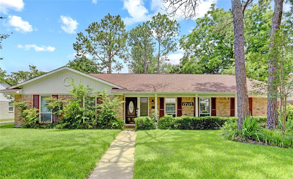 5751 Creekbend Dr, Houston, TX 77096 House Rental in Houston, TX
