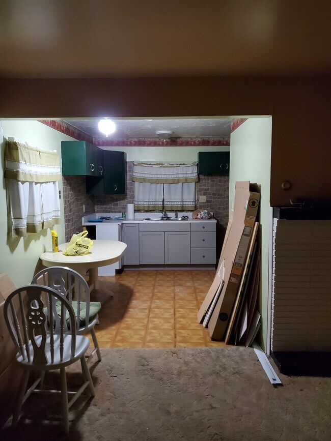 4165 Westmont Dr, Youngstown, OH 44515 House Rental in Youngstown, OH