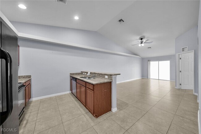 Foto del edificio - 1619 SW 33rd St