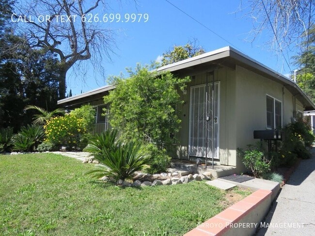 Building Photo - 741 E Poppyfields Dr