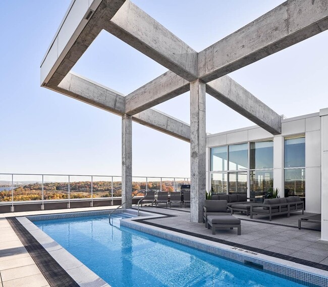 Building Photo - Petries Landing I