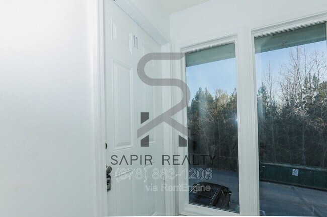 Interior Photo - 166 Anderson Ave NW, Atlanta, GA 30314