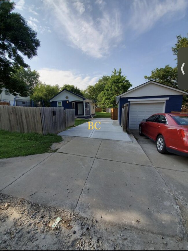 Foto del edificio - 6514 E 17th St