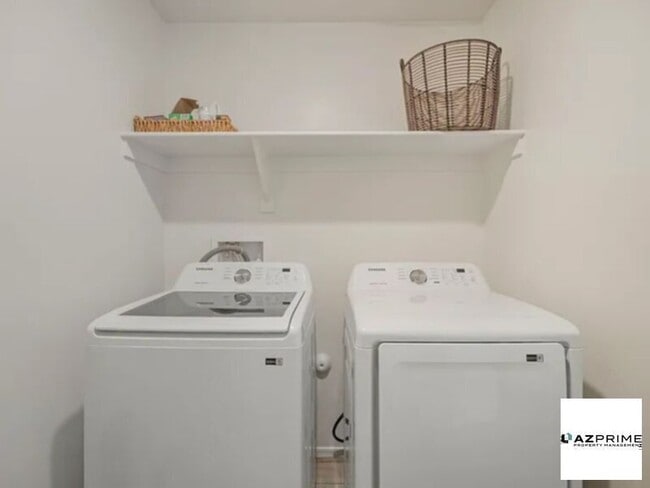 Building Photo - Comfortable home for you