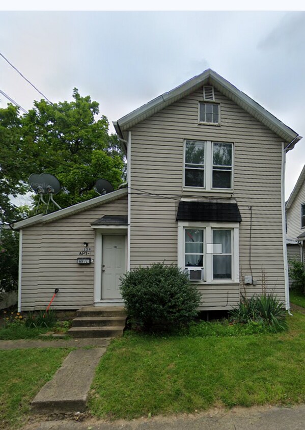 Foto principal - 139 N Water Ave