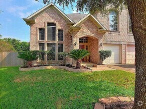 Building Photo - 1207 Chinquapin Ct