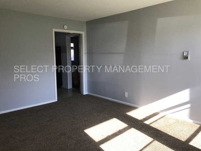Foto del edificio - 7518 Bluffton Rd