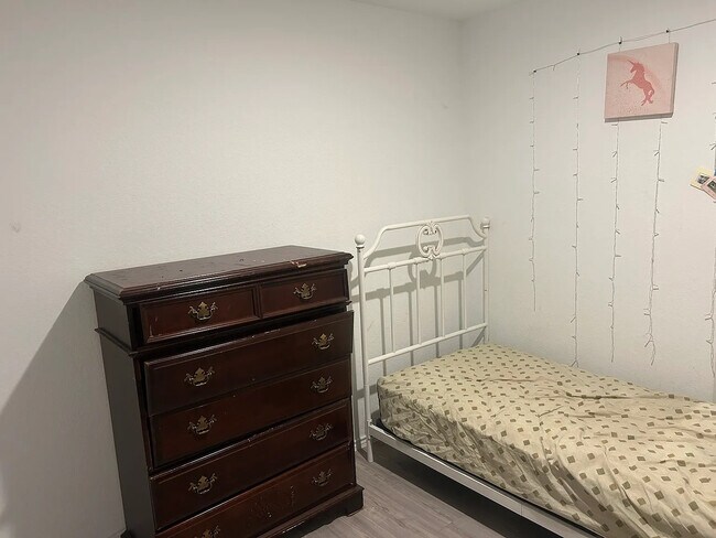 Foto del edificio - Room in House on Nube Medina