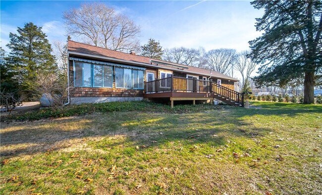 Building Photo - 464 Tanner Marsh Rd