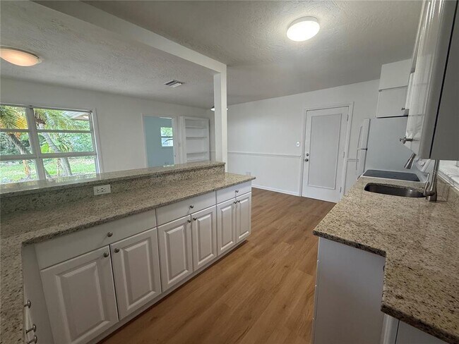 Building Photo - 2588 Colorado St