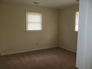 Bedroom - 120 S Graham St