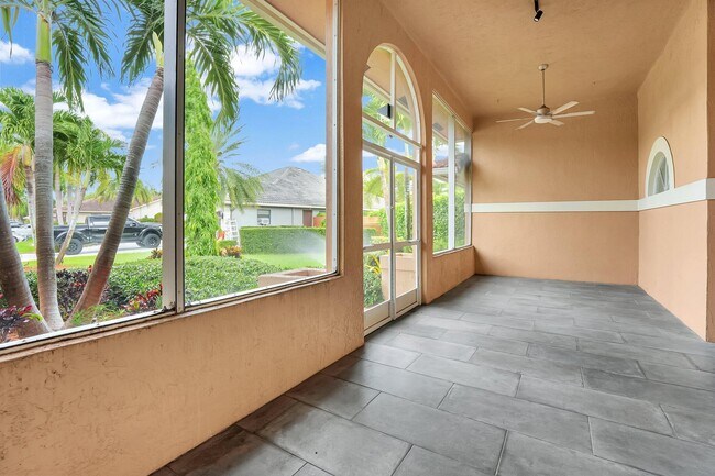 Building Photo - 10080 NW 53rd Ct