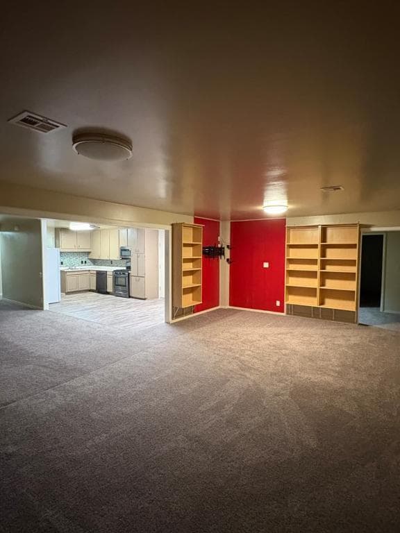 Building Photo - 439 Highland Dr