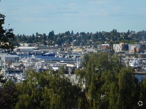Building Photo - 3608 14th Ave W