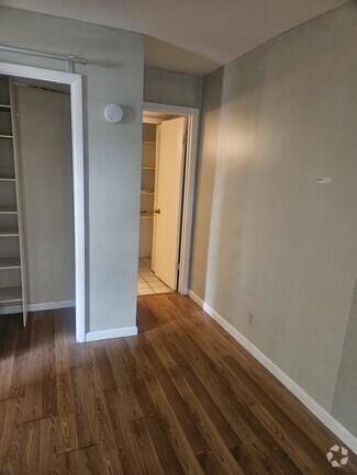 Building Photo - 4125 NW 88th Ave