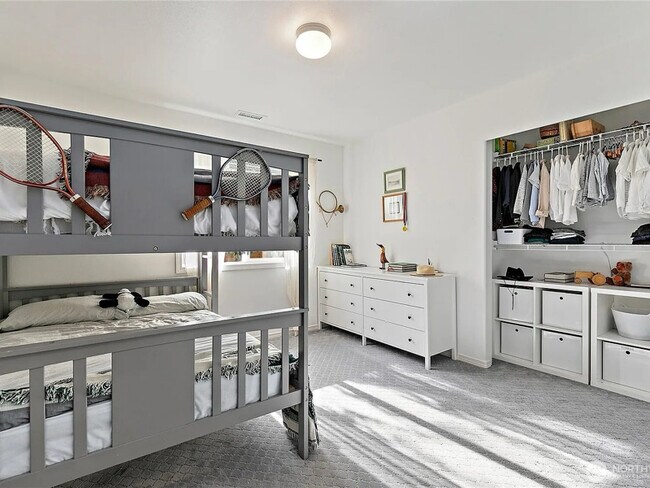 Foto del edificio - 33516 42nd Ave S