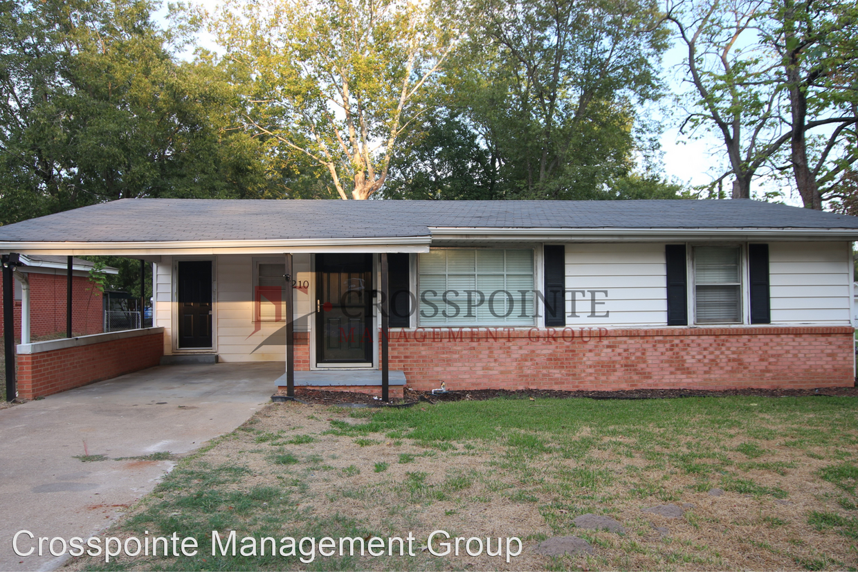 Primary Photo - 2 br, 1 bath House - 210 Mt Sylvan