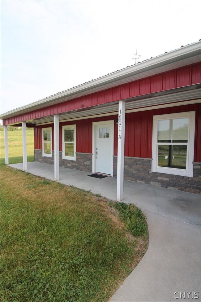 Building Photo - 1601 Lighthouse Hill Rd