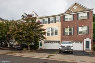 Building Photo - 8346 Leighlex Ct