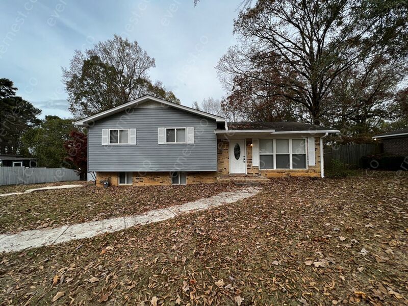 2913 Debra Dr, Fultondale, AL 35068 House Rental in Fultondale, AL