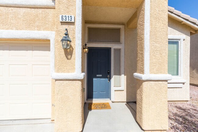 Building Photo - Spacious 3-Bedroom, 2.5-Bath Two-Story Hom...