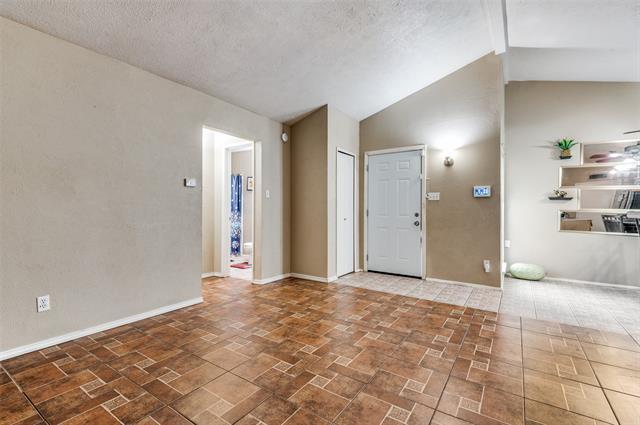 Foto del edificio - 7037 Pineberry Rd