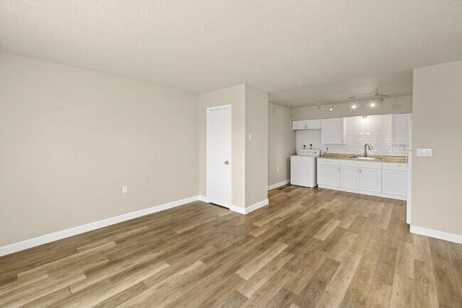 Foto del edificio - 404 Sunny Ln