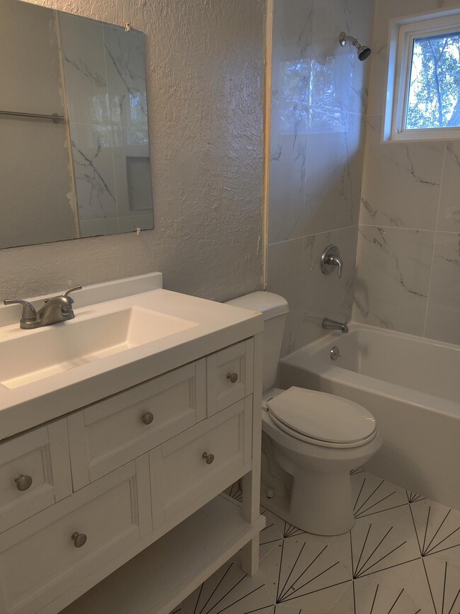 Photo - 3106 Erskine Dr Townhome