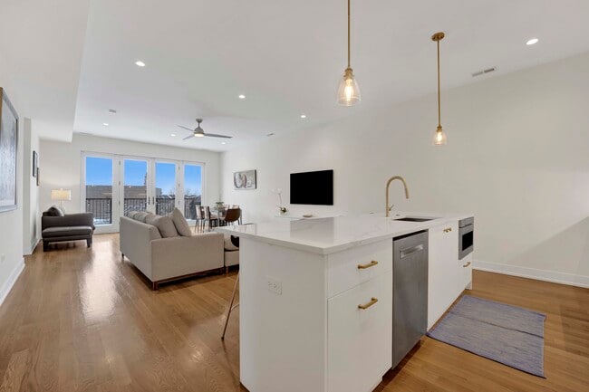 Foto del edificio - 4024 N Lincoln Ave